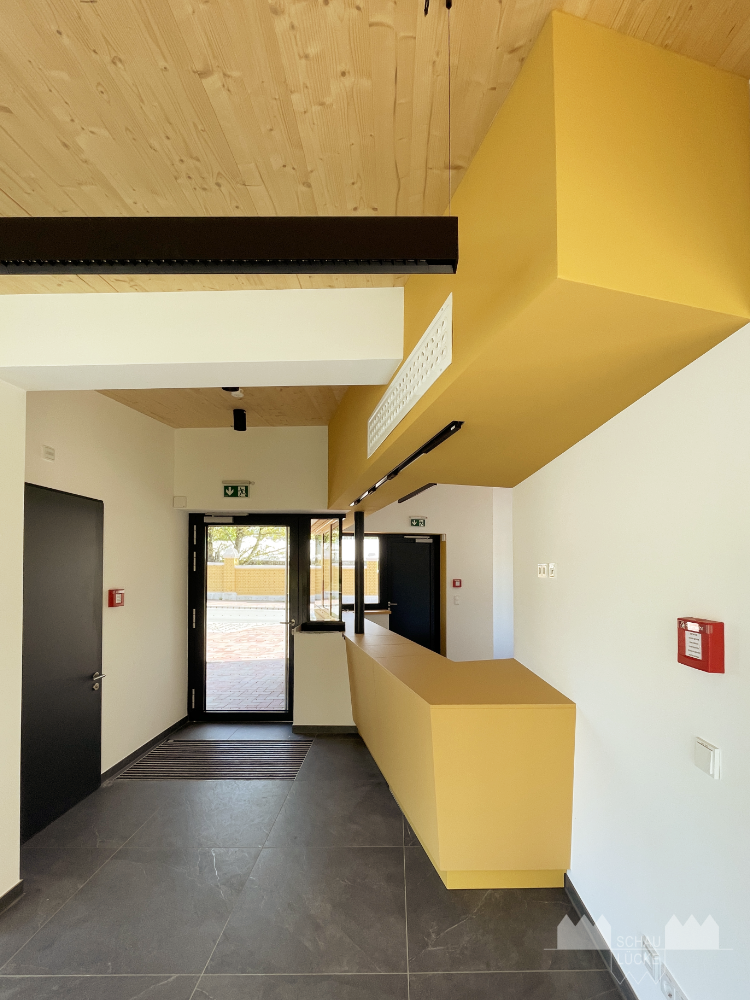 Eingangsbereich + Tresen